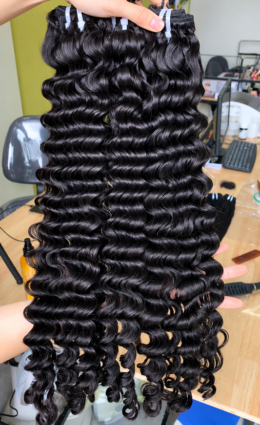 Deep Loose Wavy